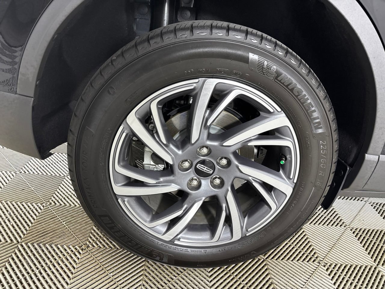 Used 2026 Lincoln Corsair Premiere FWD image 33