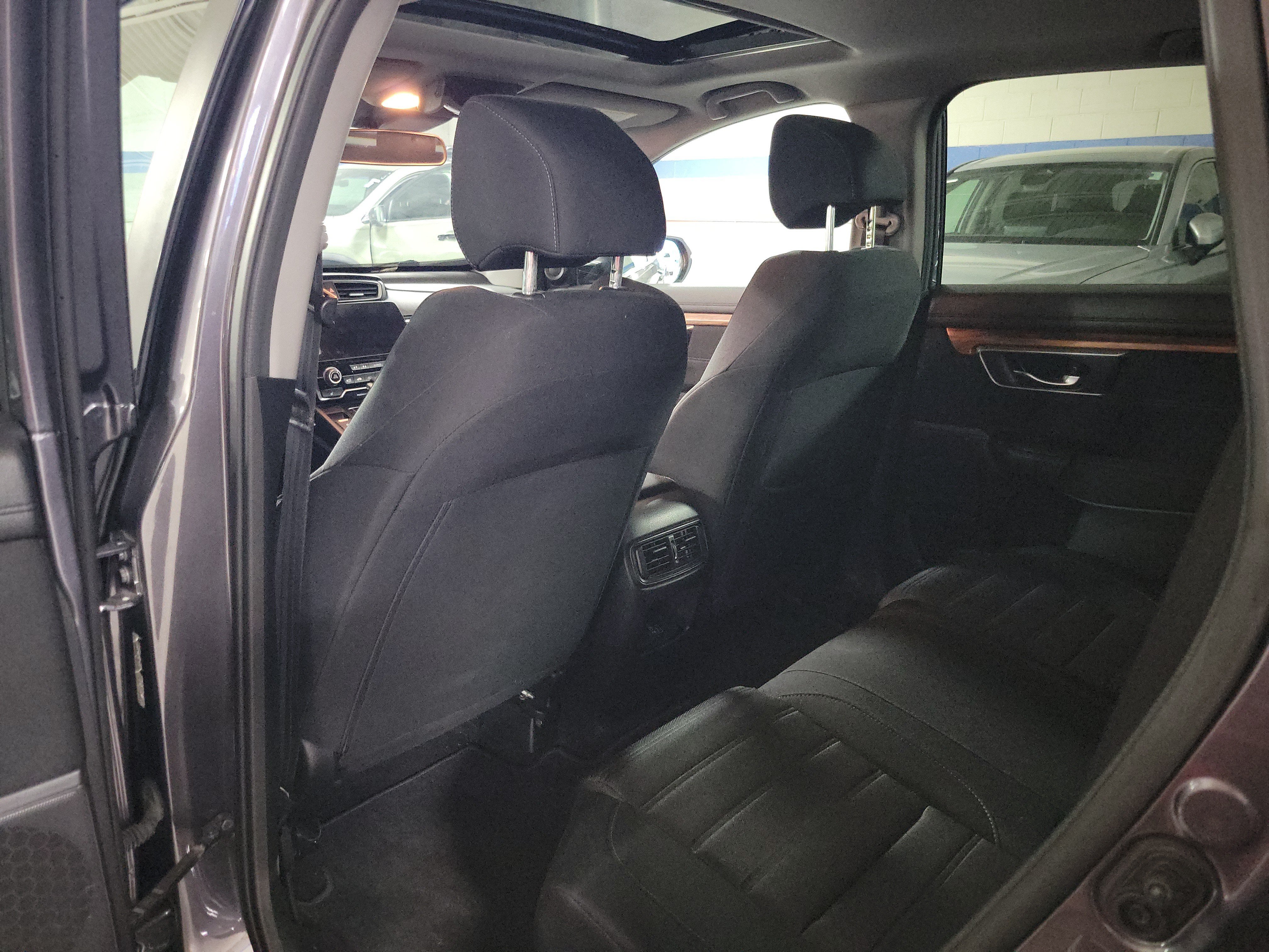 Used 2018 Honda CR-V EX image 12