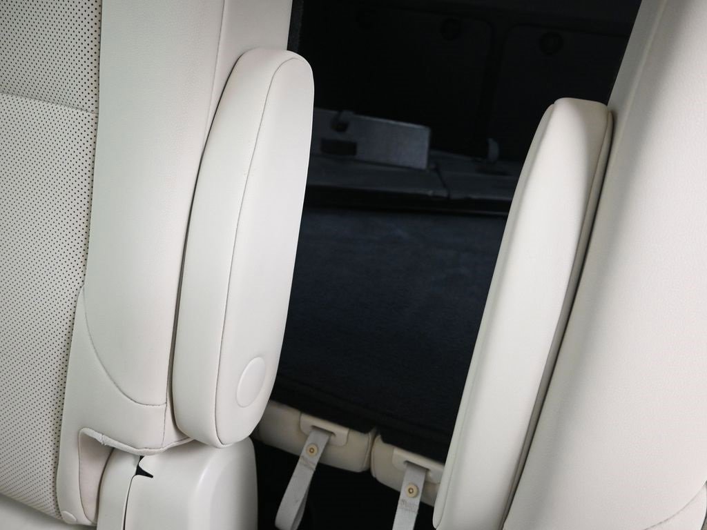 Used 2023 Lexus GX 460 Premium image 32