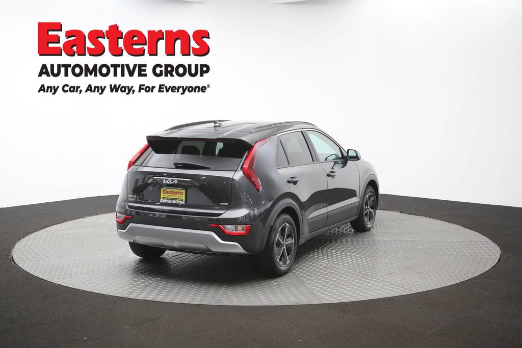 Used 2025 Kia Niro LX FWD image 38