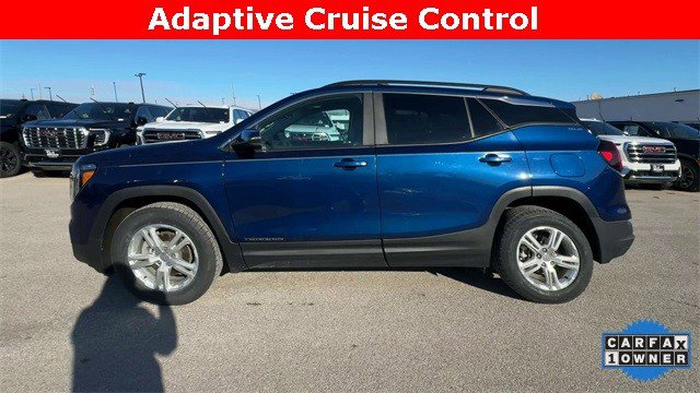 Used 2022 GMC Terrain SLE w/ Driver Convenience Package image 6