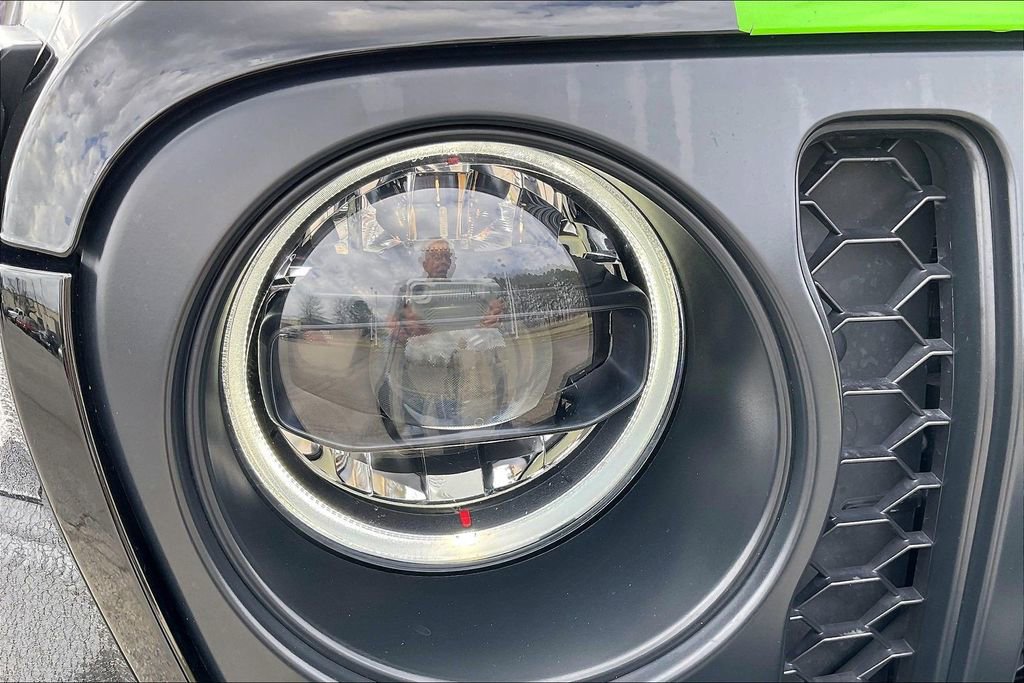 Used 2023 Jeep Wrangler Unlimited Rubicon 392 image 26