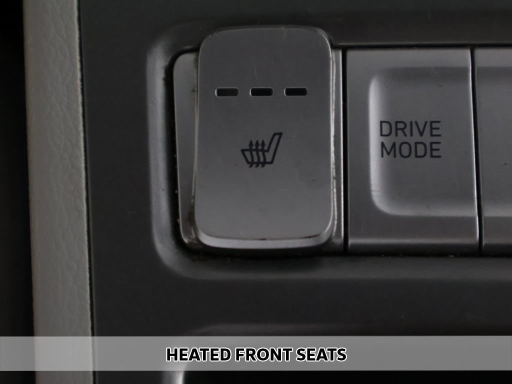 Certified 2021 Hyundai Kona Limited FWD image 5