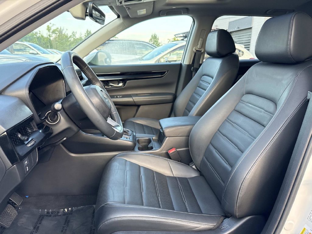 Used 2025 Honda CR-V EX-L image 10