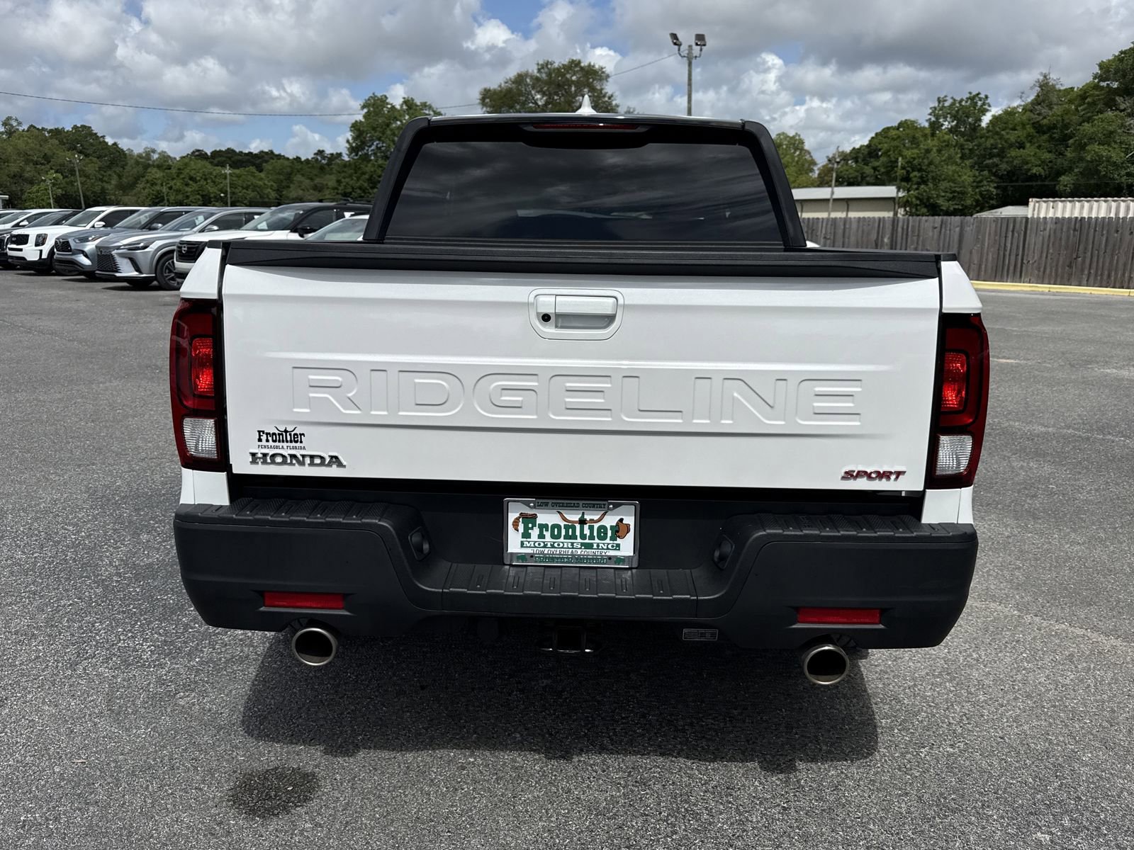 Used 2025 Honda Ridgeline Sport image 4