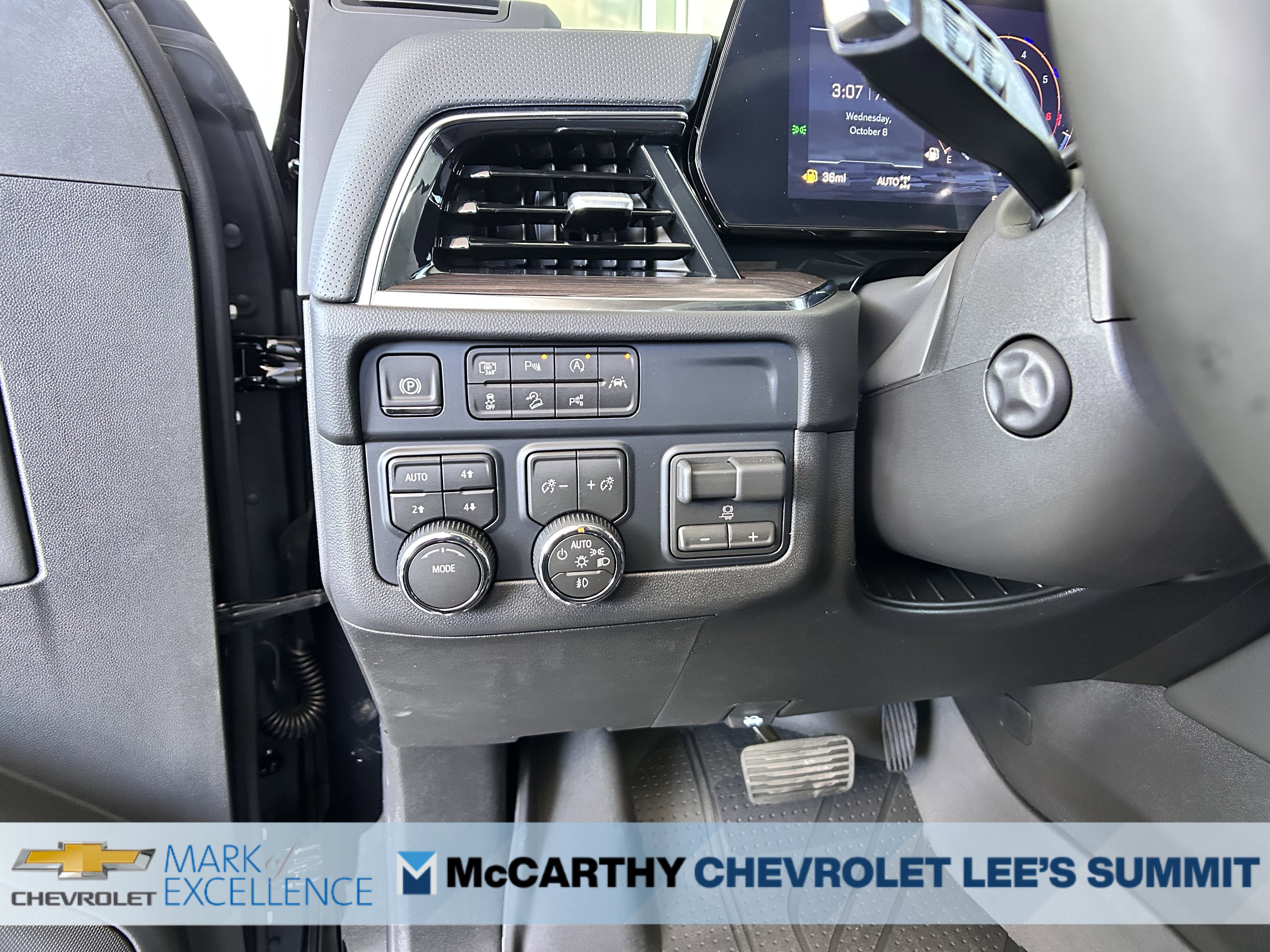 New 2026 Chevrolet Tahoe Premier w/ Sun And Tow Package image 28