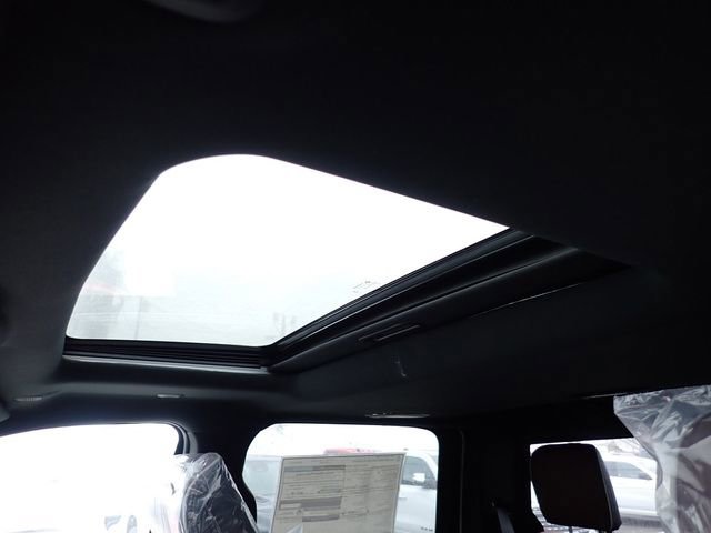 New 2026 RAM 3500 Limited AWD/4WD image 18