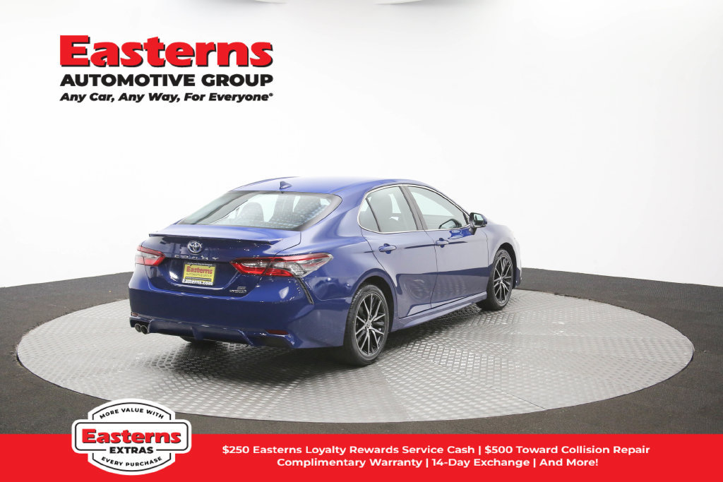 Used 2024 Toyota Camry SE FWD image 37