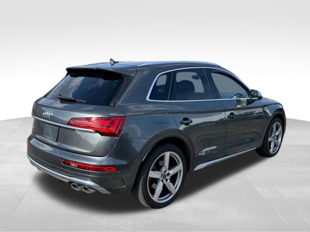 Used 2022 Audi SQ5 Premium Plus w/ Premium Plus Package AWD/4WD image 8
