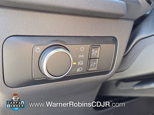 Used 2025 Ford Escape ST-Line image 27