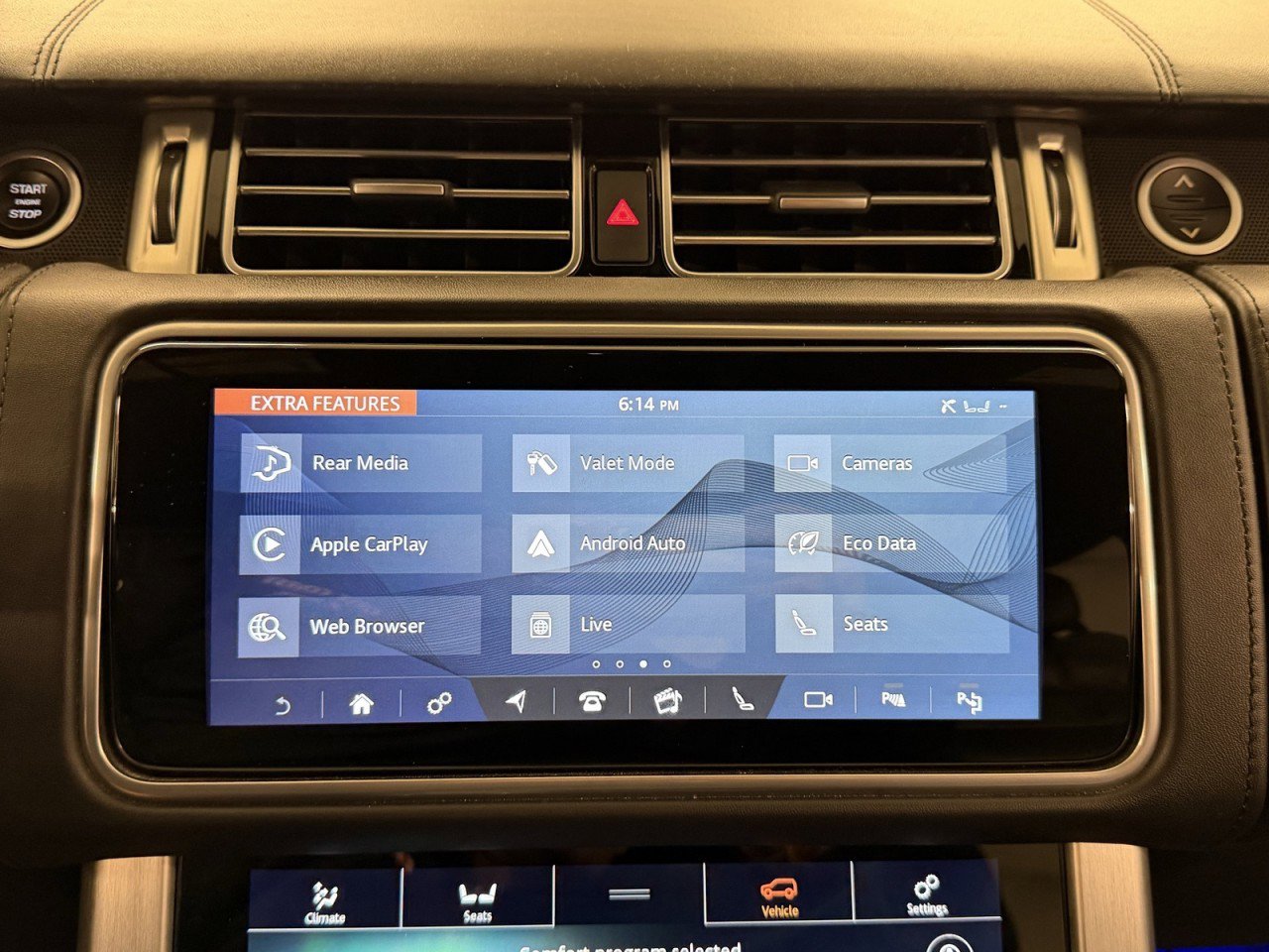 Used 2020 Land Rover Range Rover Autobiography image 24