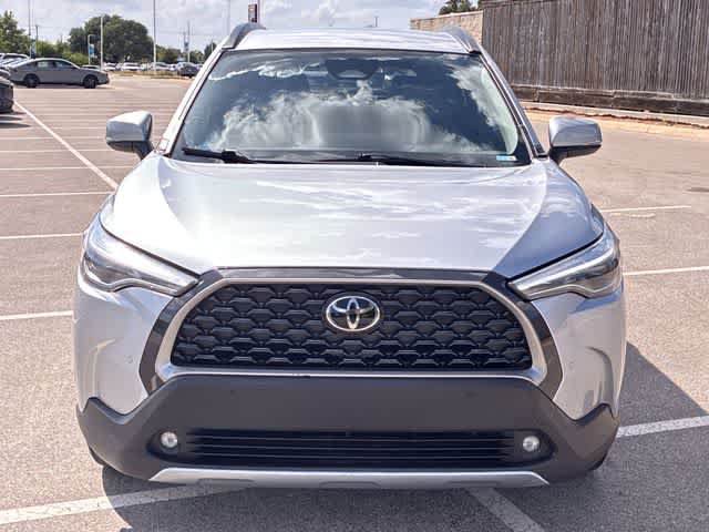 Used 2023 Toyota Corolla Cross XLE FWD image 9