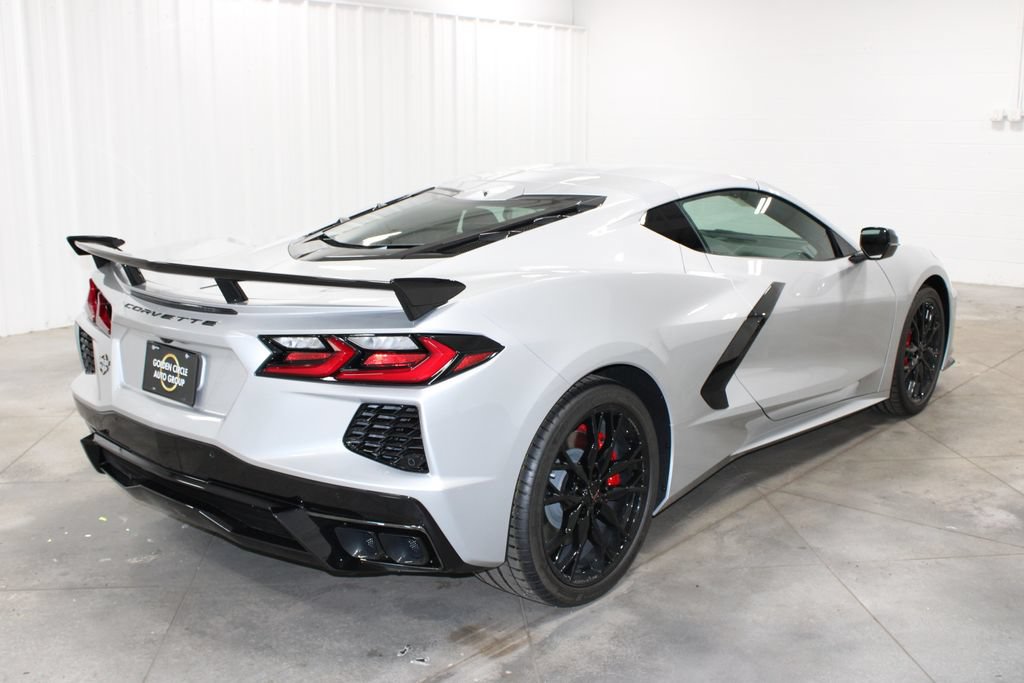 New 2026 Chevrolet Corvette Stingray Preferred Cpe w/ Z51 Performance Package RWD image 9