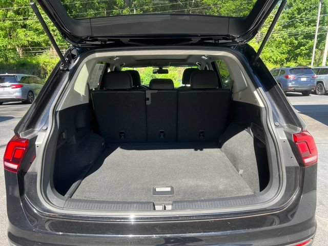 Used 2019 Volkswagen Tiguan SE w/ Panoramic Sunroof Package AWD/4WD image 25