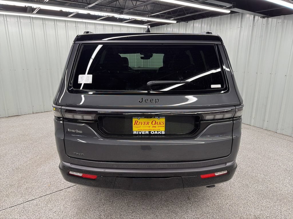 New 2026 Jeep Grand Wagoneer Summit w/ Rear Seat Video Group I AWD/4WD image 5