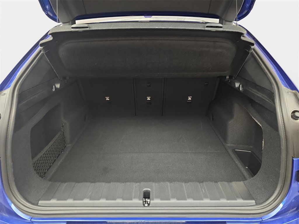 Used 2025 BMW X2 xDrive28i w/ M Sport Package image 15