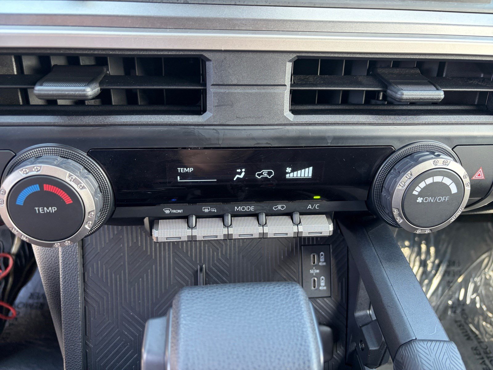 Certified 2025 Toyota 4Runner SR5 AWD/4WD image 22
