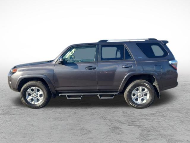 Certified 2023 Toyota 4Runner SR5 Premium w/ Moonroof Package AWD/4WD image 8