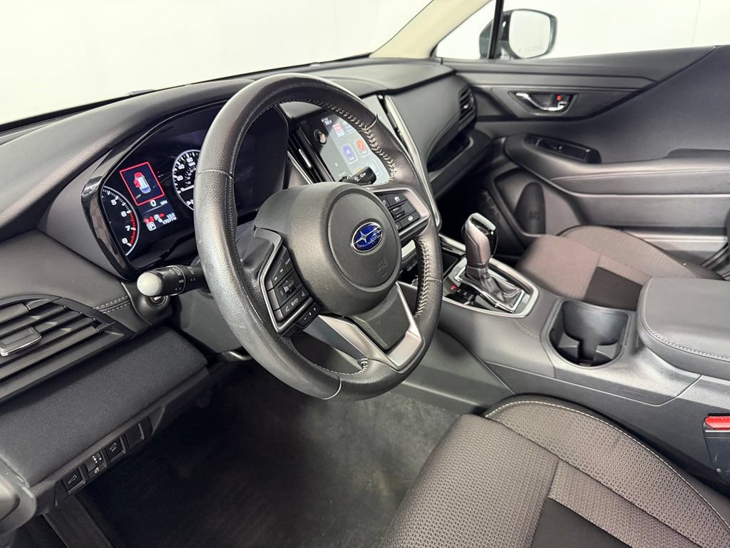 Used 2025 Subaru Outback Premium AWD/4WD image 15