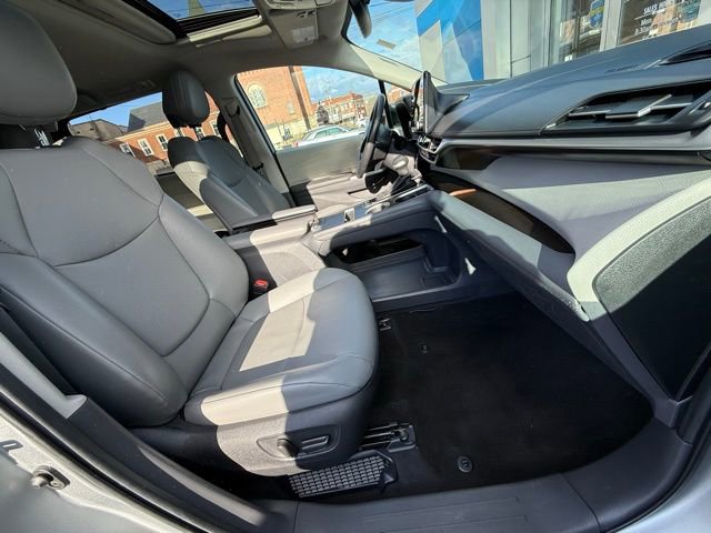 Used 2024 Toyota Sienna XLE image 16