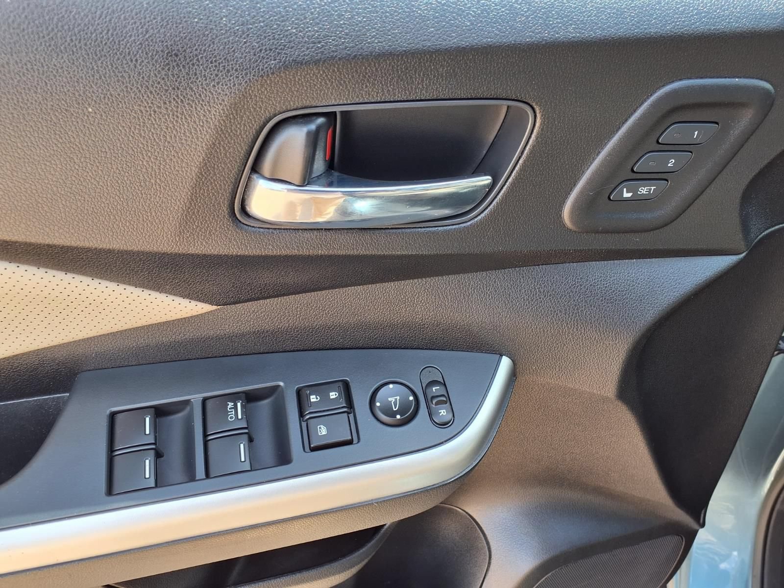 Used 2015 Honda CR-V Touring image 23