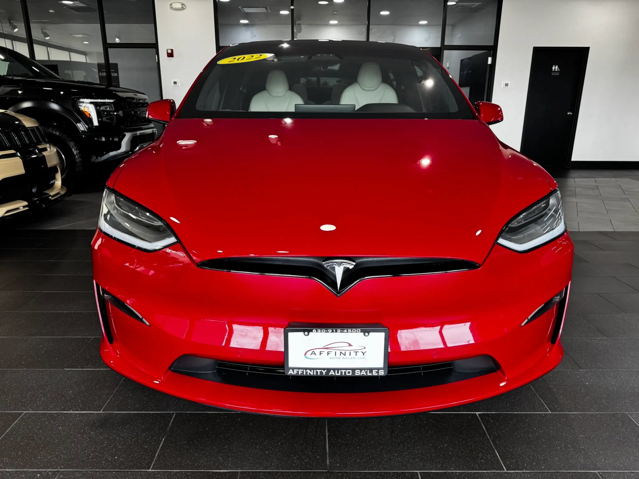 Used 2022 Tesla Model X Plaid AWD/4WD image 8