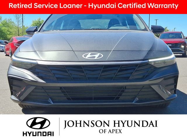 Certified 2025 Hyundai Elantra Sport image 29