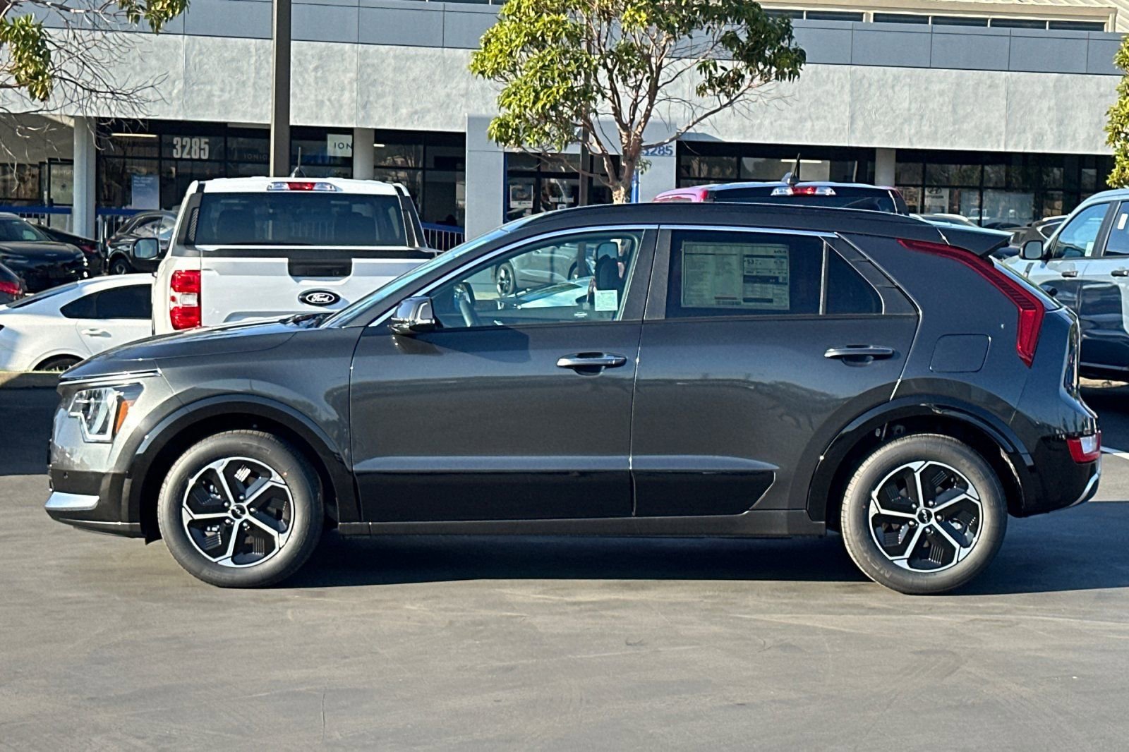 New 2026 Kia Niro SX image 7