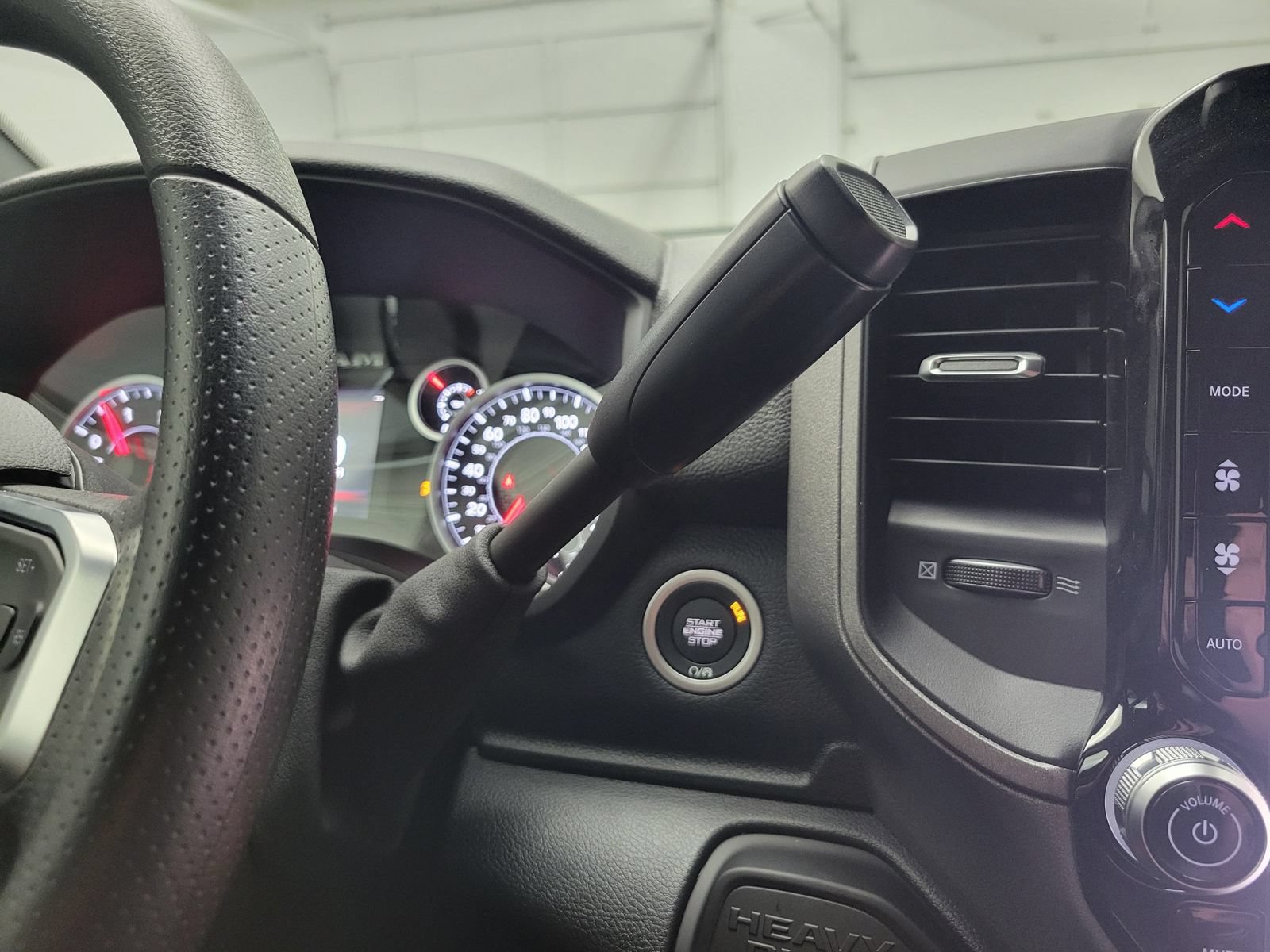 New 2026 RAM 2500 Tradesman AWD/4WD image 26