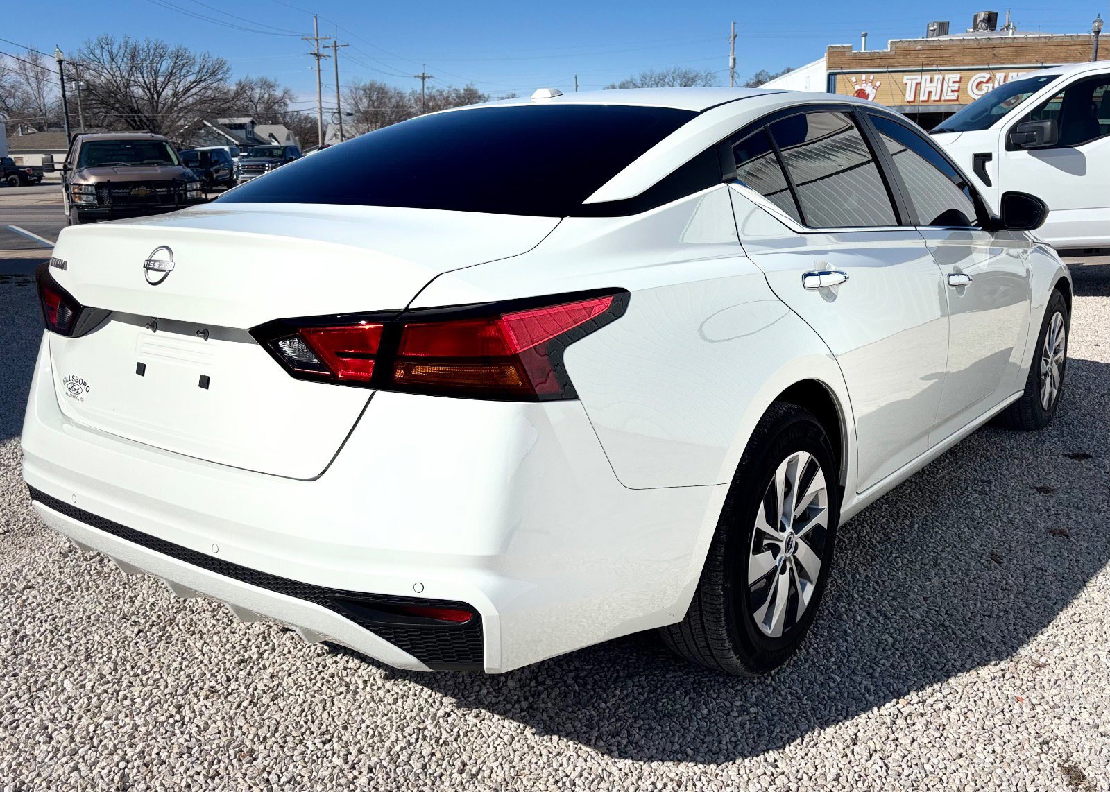 Used 2025 Nissan Altima 2.5 S image 3