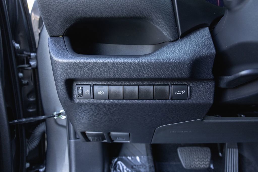 Certified 2024 Toyota RAV4 XLE Premium image 15