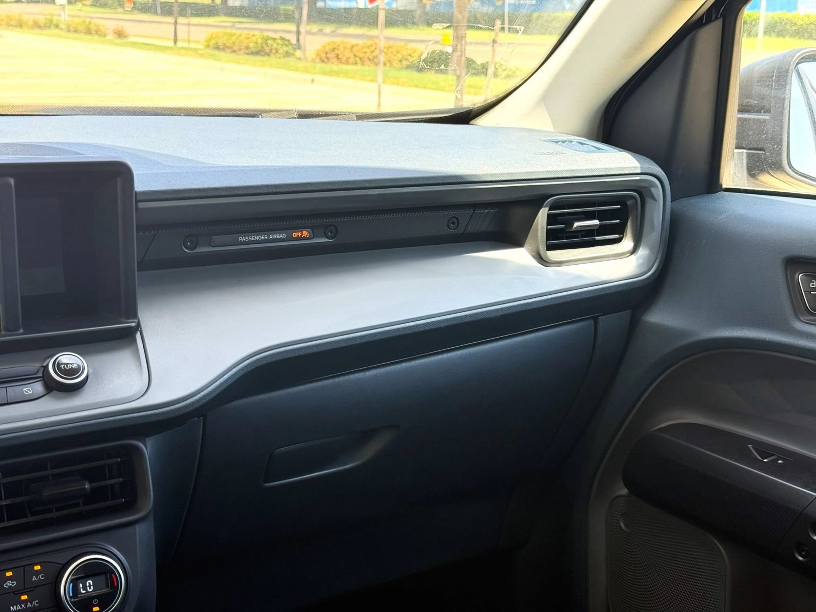 Used 2022 Ford Maverick XL FWD image 22