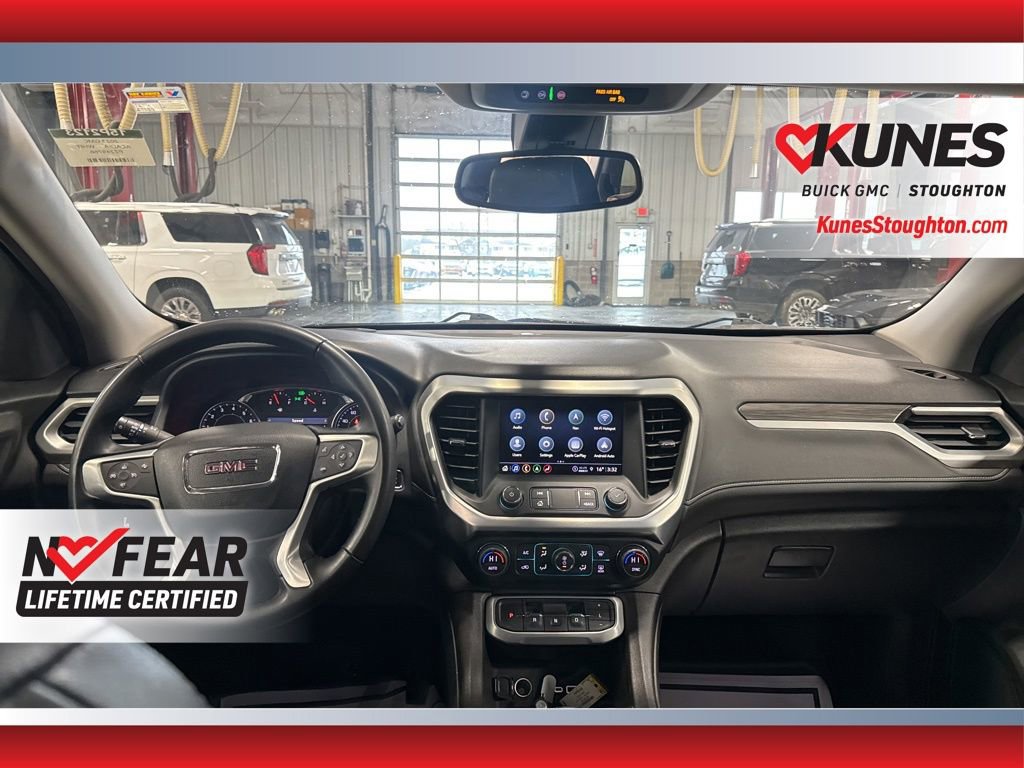 Used 2023 GMC Acadia SLT image 37