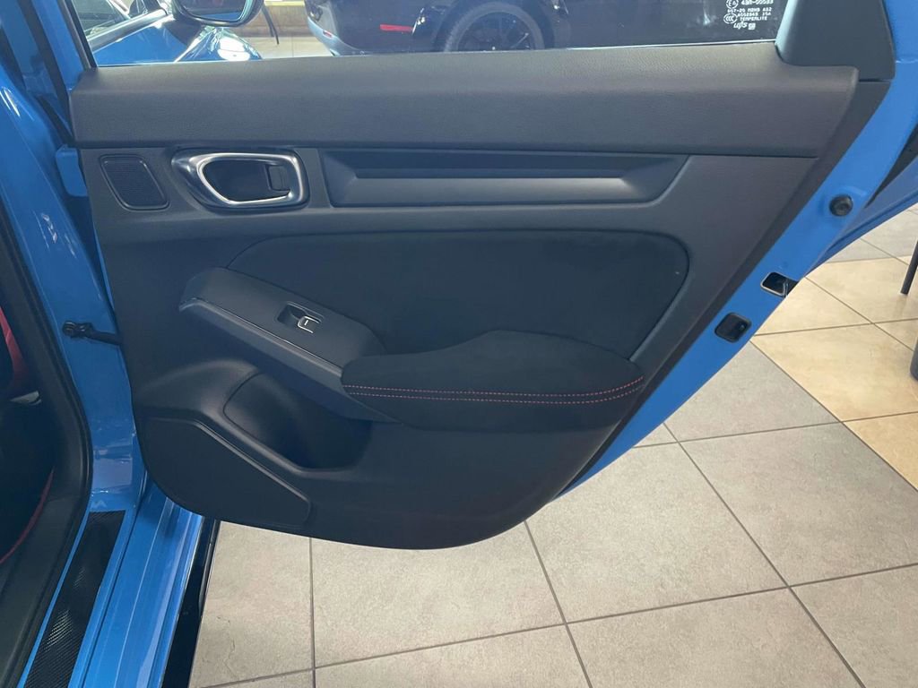 Used 2025 Honda Civic Type R image 18