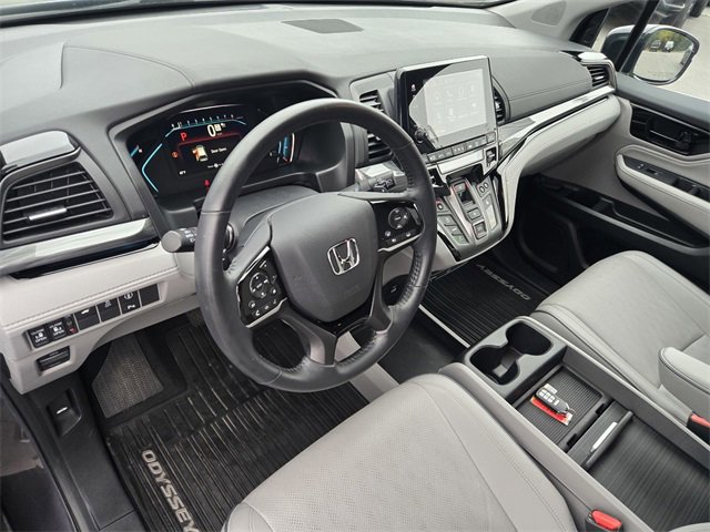 Used 2023 Honda Odyssey Elite image 11
