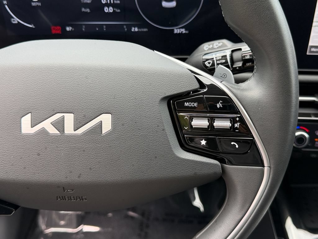 Certified 2025 Kia Niro Wind FWD image 20