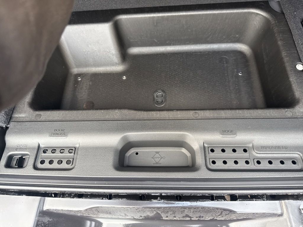 New 2025 Jeep Wrangler Sahara image 44