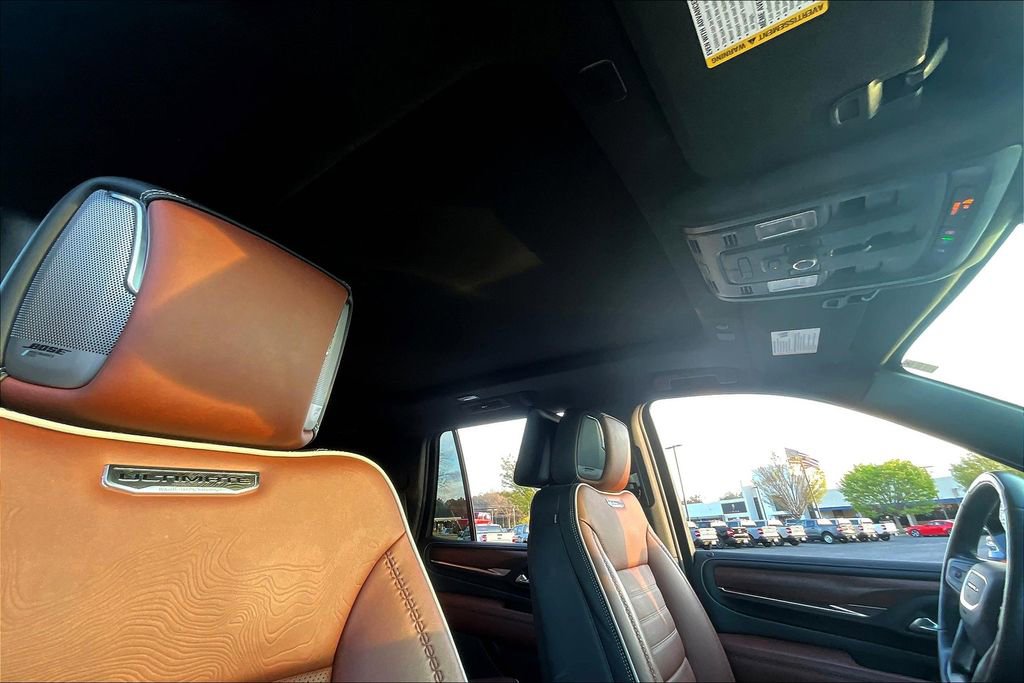 Used 2023 GMC Yukon Denali Ultimate image 22