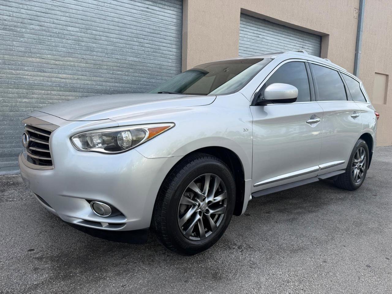 Used 2014 INFINITI QX60 FWD w/ Cargo Package image 8