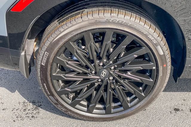 New 2025 Hyundai Santa Fe Calligraphy image 11