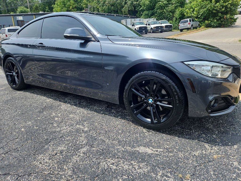 Used 2017 BMW 430i xDrive Coupe AWD/4WD image 4