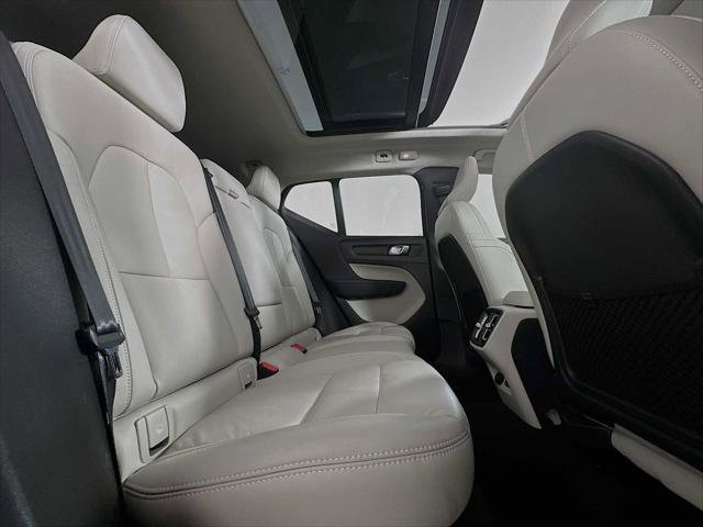 Used 2023 Volvo XC40 B5 Plus w/ Driver Assist Package AWD/4WD image 26