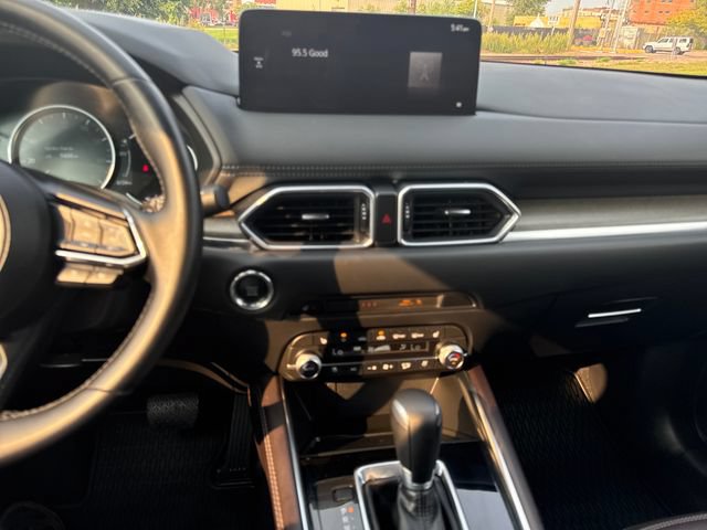 Used 2025 MAZDA CX-5 Signature AWD/4WD image 18