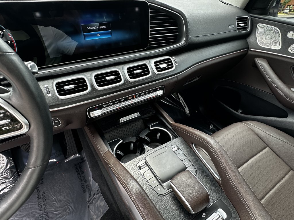 Certified 2023 Mercedes-Benz GLS 450 4MATIC image 32