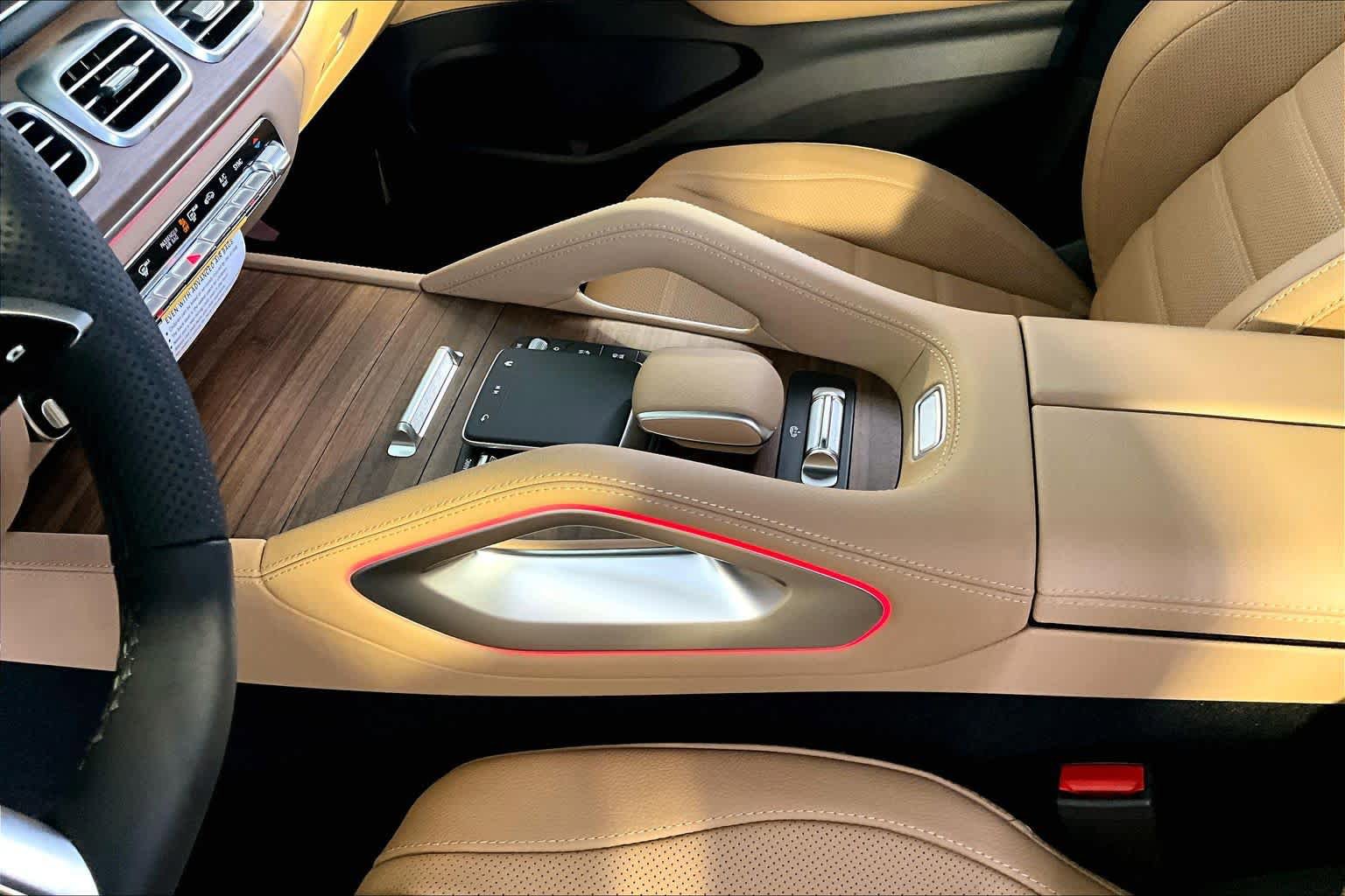 New 2026 Mercedes-Benz GLS 450 4MATIC image 10