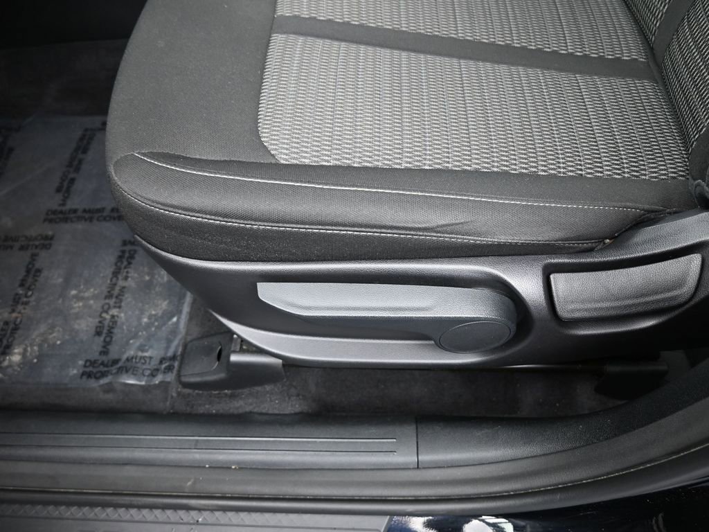 Used 2022 Kia Sorento LX image 15