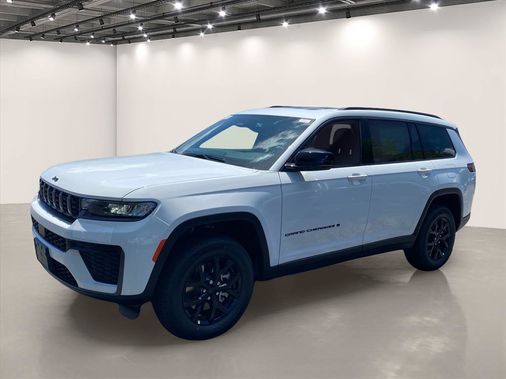 New 2026 Jeep Grand Cherokee L 4WD image 2