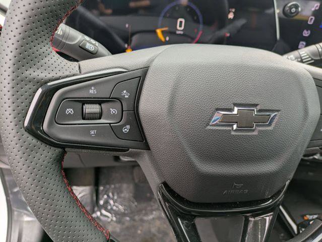 New 2026 Chevrolet Trax RS w/ Sunroof Package FWD image 14