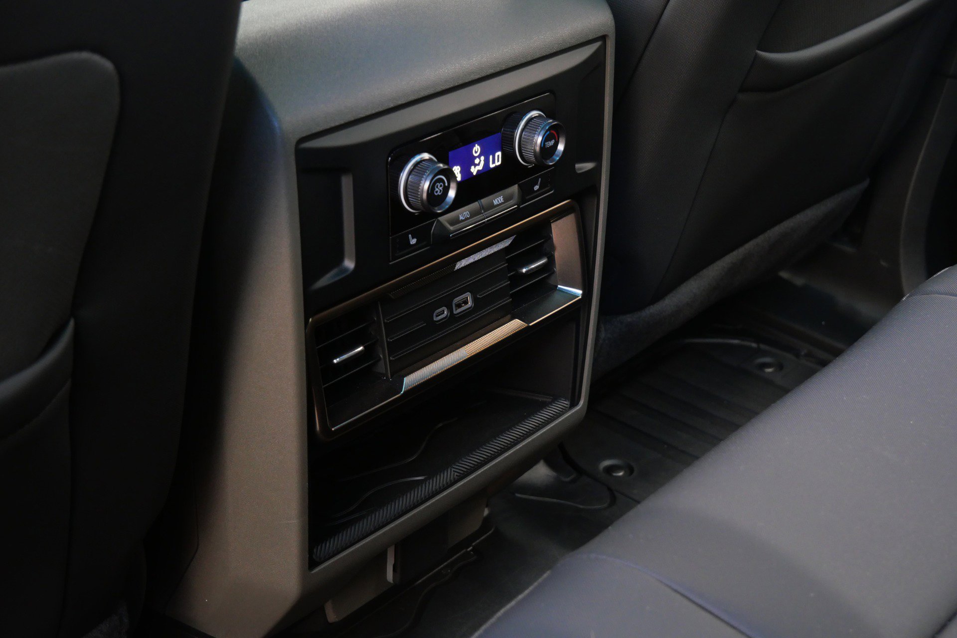 Used 2024 GMC Hummer EV 3X image 33