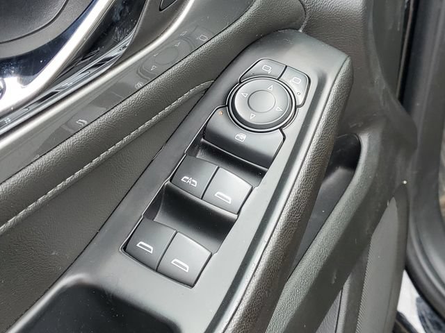 Used 2023 Chevrolet Traverse LT AWD/4WD image 12